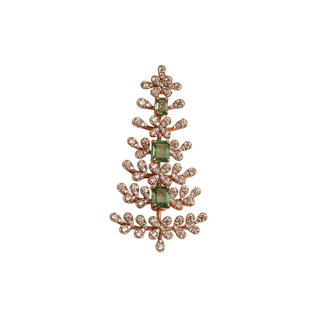 Diamond open setting earring in 18kt