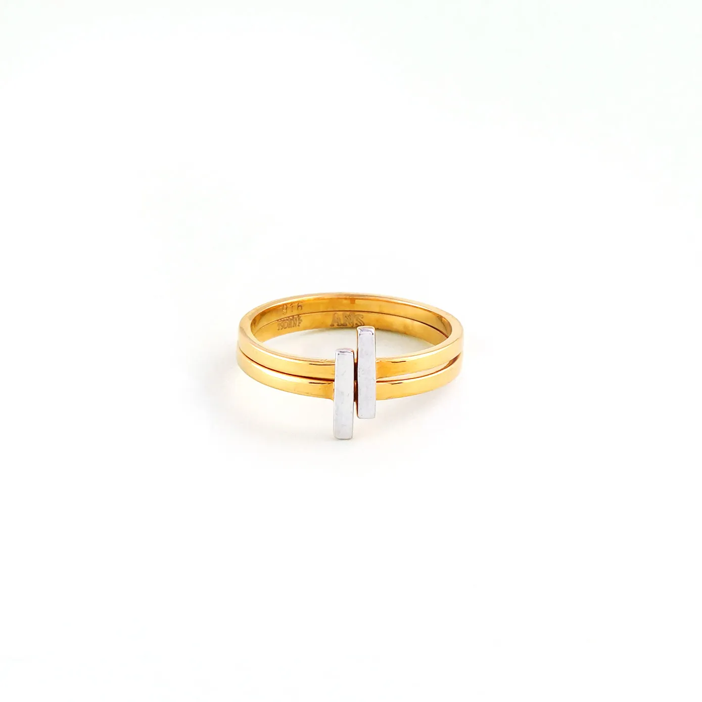 Tendenza - The tendency to attract.